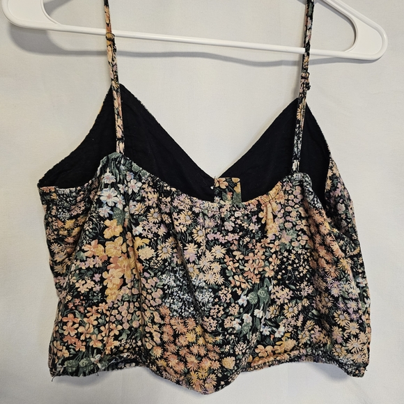 AE Boho Black Floral Cropped Camisole Small - Picture 2 of 7